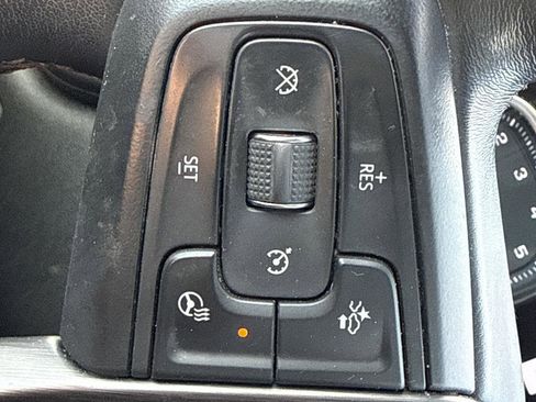 Used 2021 GMC Sierra 1500 AT4 w/ AT4 Value Package image 21