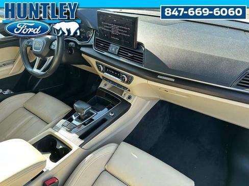 Used 2023 Audi Q5 2.0T Premium Plus w/ Premium Plus Package image 9