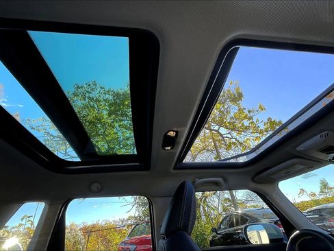 Certified 2025 MINI Cooper S image 13