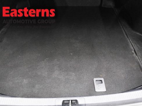 Used 2023 Toyota Camry XSE image 9