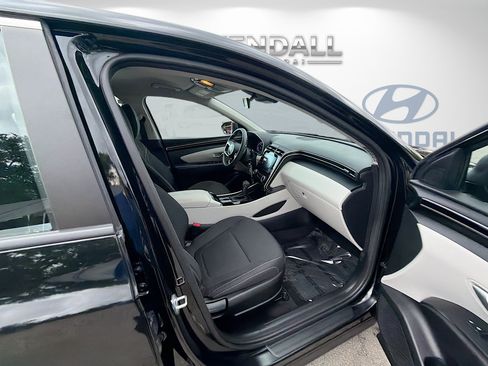 Used 2023 Hyundai Tucson SE AWD/4WD image 28