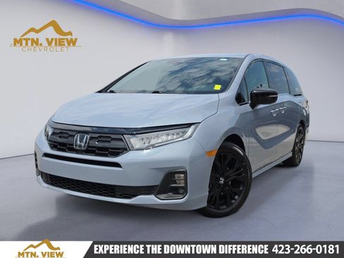 Used 2025 Honda Odyssey Sport-L image 1