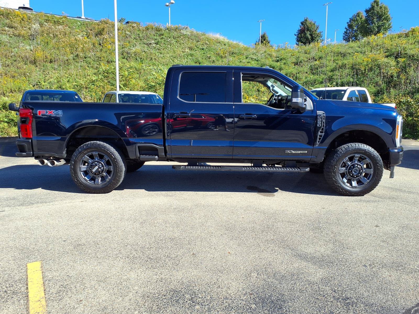 Used 2023 Ford F250 Lariat w/ Lariat Ultimate Package AWD/4WD image 6