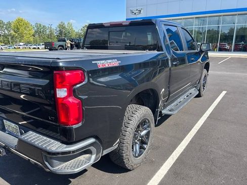 Used 2020 Chevrolet Silverado 1500 LT Trail Boss AWD/4WD image 4