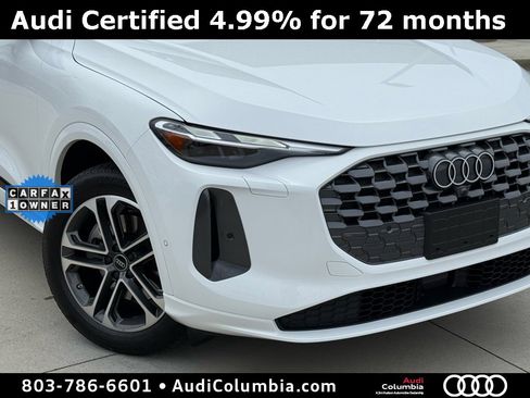 Used 2025 Audi Q5 Premium w/ Convenience Package image 4