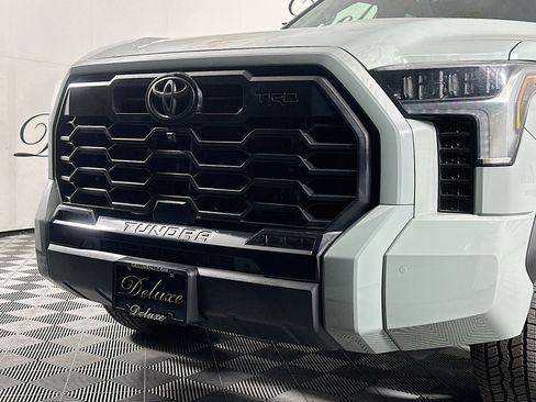 Used 2025 Toyota Tundra Limited w/ TRD Off-Road Package AWD/4WD image 34