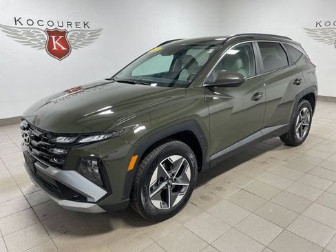 Used 2025 Hyundai Tucson SEL AWD/4WD image 3