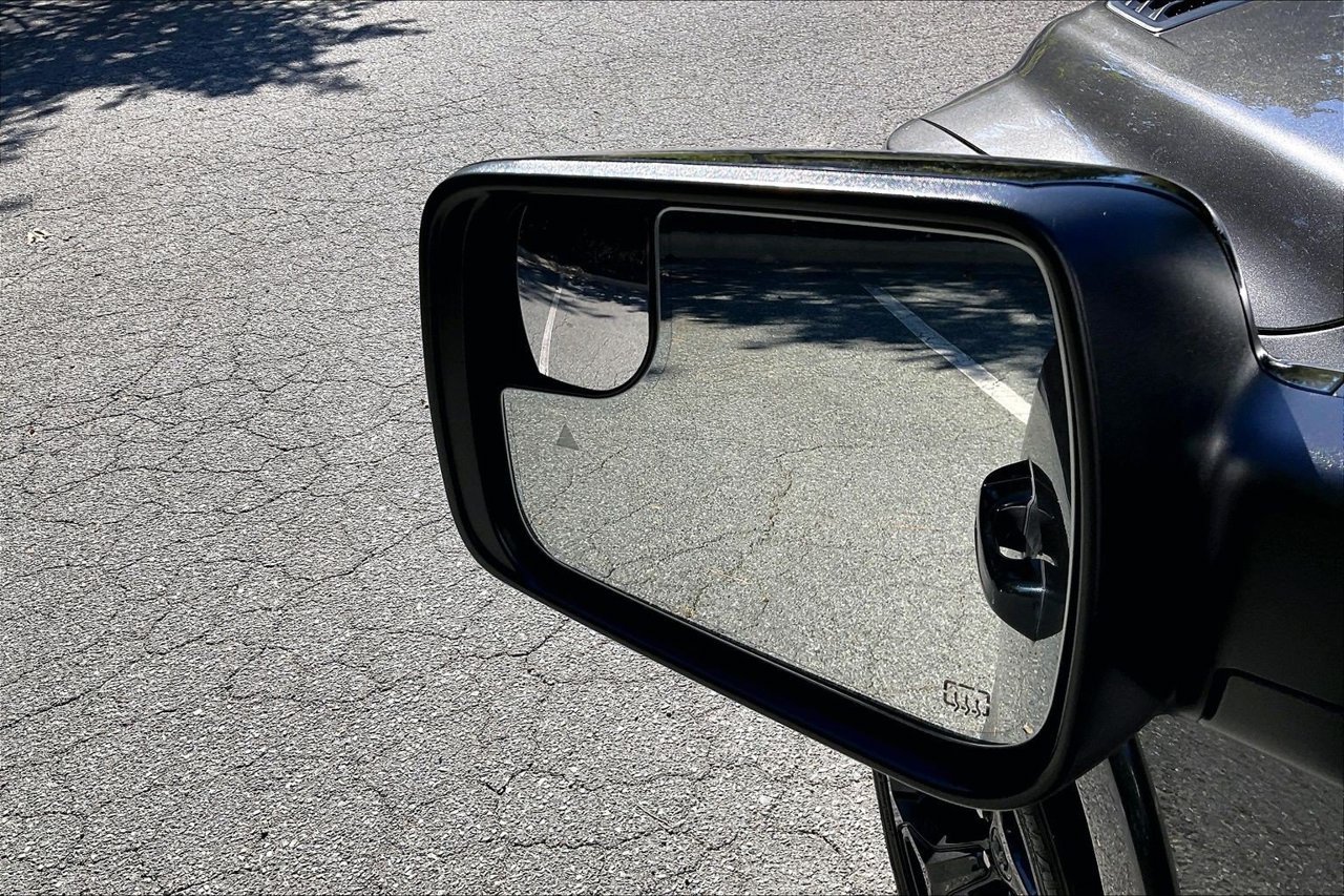 Used 2023 RAM 1500 Limited w/ Night Edition AWD/4WD image 30