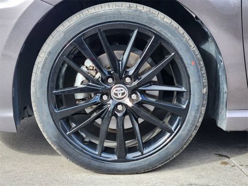 Used 2024 Toyota Camry XSE image 10