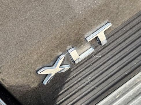 Used 2020 Ford Expedition XLT w/ Equipment Group 202A RWD image 13