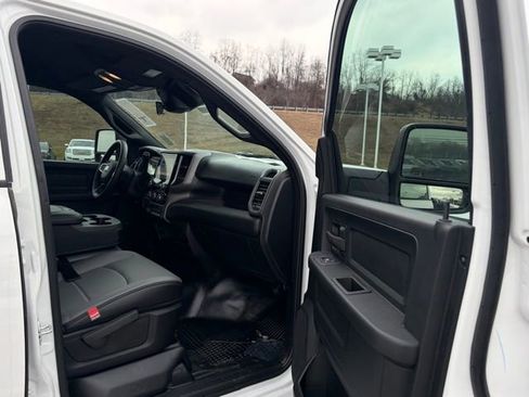 New 2026 RAM 2500 Tradesman w/ Commercial Features Package AWD/4WD image 26