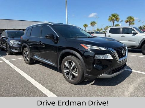 Certified 2021 Nissan Rogue SL w/ Premium Package FWD image 1