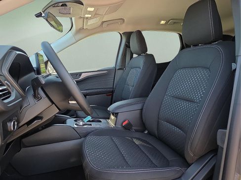 Certified 2025 Ford Escape Active image 14