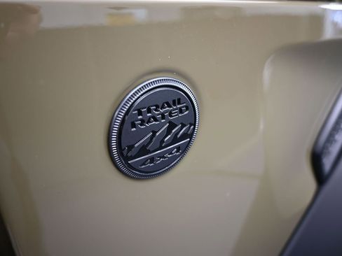 New 2026 Jeep Gladiator Sport image 40