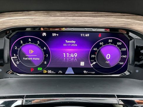 Used 2024 Volkswagen Atlas SEL Premium R-Line image 24