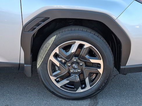 Certified 2025 Subaru Forester Limited image 8