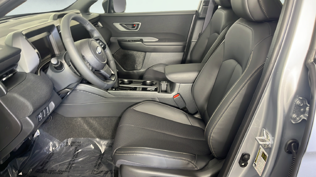 New 2026 Subaru Outback Limited AWD/4WD image 9