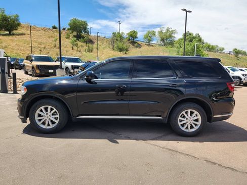 Used 2019 Dodge Durango SXT w/ 3rd Row Seating Group AWD/4WD image 4