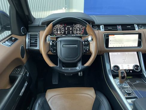 Used 2021 Land Rover Range Rover Sport SVR image 4