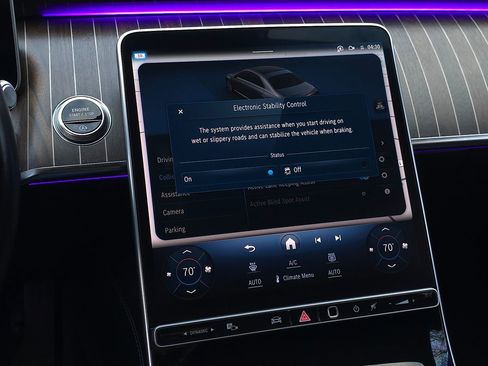 Used 2021 Mercedes-Benz S 580 4MATIC Sedan w/ Warmth & Comfort Package image 70