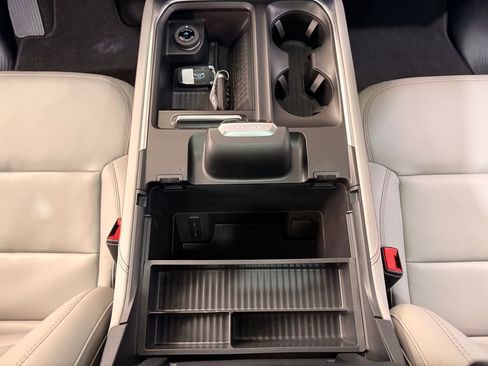 Certified 2025 Ford Expedition Active image 28