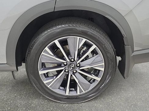 Certified 2026 INFINITI QX60 Luxe w/ Cargo Package AWD/4WD image 30
