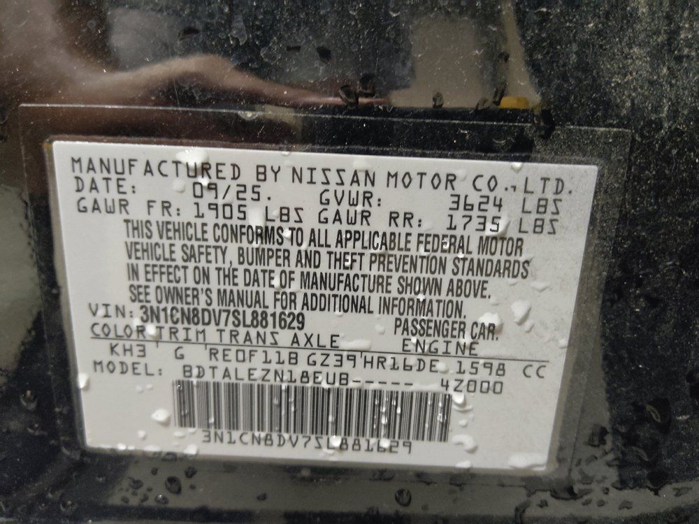 Used 2025 Nissan Versa S w/ Trunk Package FWD image 33
