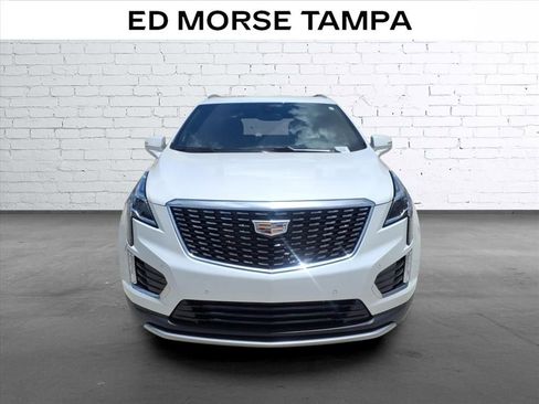 Certified 2024 Cadillac XT5 Premium Luxury FWD image 6