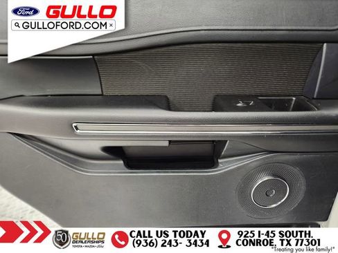 Used 2020 Ford Expedition XLT image 17