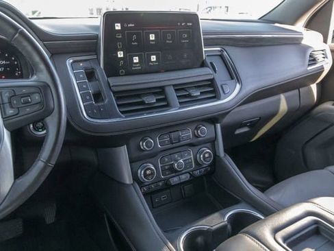 Used 2022 GMC Yukon SLT w/ SLT Luxury Package AWD/4WD image 20