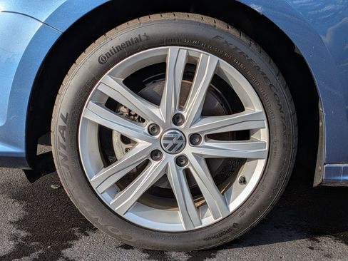 Used 2017 Volkswagen Jetta SEL image 13