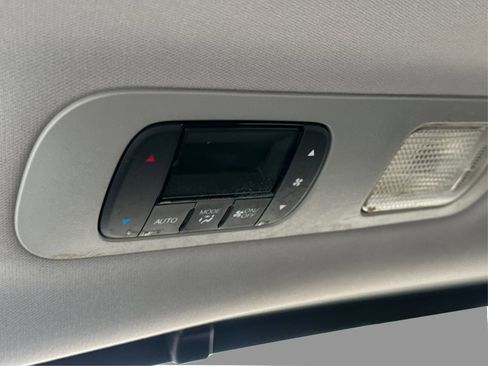 Used 2018 Honda Odyssey EX-L image 46
