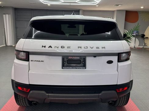 Used 2019 Land Rover Range Rover Evoque SE AWD/4WD image 5