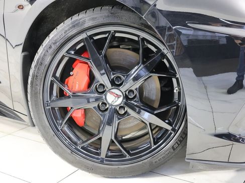 Used 2022 Chevrolet Corvette Stingray Premium Conv w/ Z51 Performance Package RWD image 13