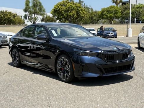 New 2026 BMW i5 eDrive40 w/ M Sport Package RWD image 6