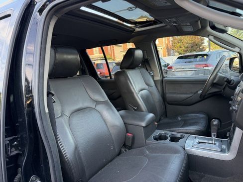 Used 2012 Nissan Pathfinder Silver AWD/4WD image 15