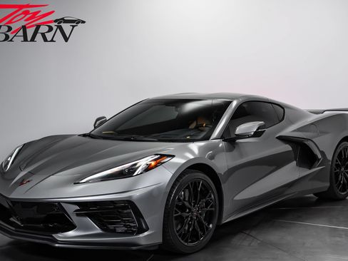 Used 2023 Chevrolet Corvette Stingray Preferred Cpe w/ Z51 Performance Package RWD image 9