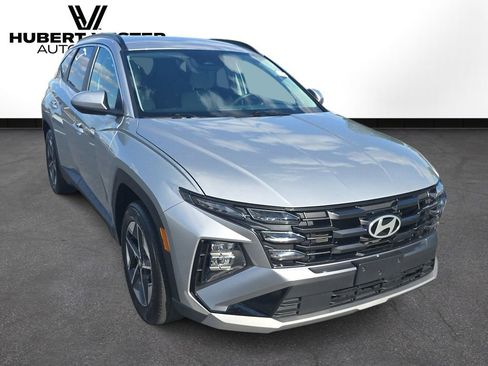 Used 2025 Hyundai Tucson SEL FWD image 4