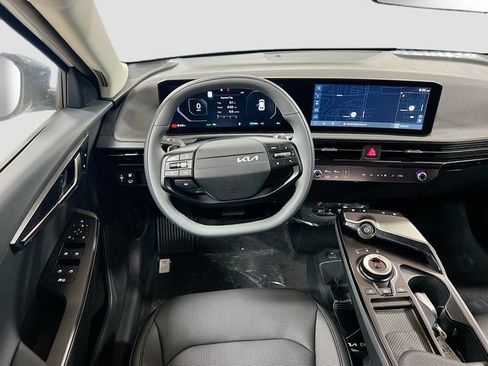New 2026 Kia EV6 Wind RWD image 22