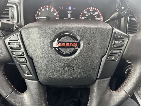Certified 2022 Nissan Titan PRO-4X w/ Pro-4x Convenience Package image 13