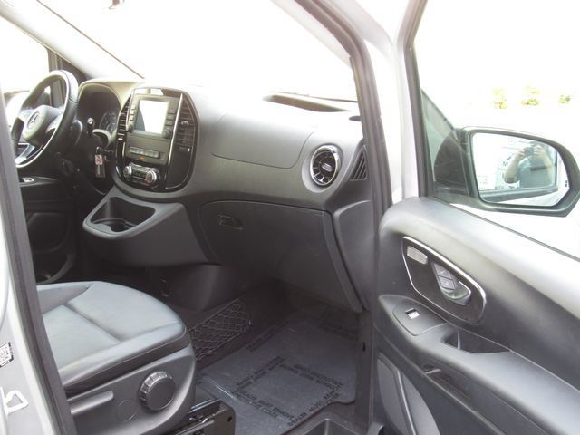 Used 2023 Mercedes-Benz Metris Passenger image 18