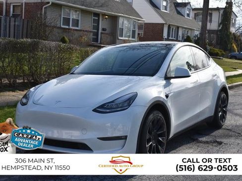 Used 2023 Tesla Model Y Long Range AWD/4WD image 2
