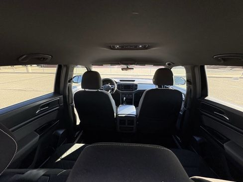 Used 2021 Volkswagen Atlas Cross Sport S image 29