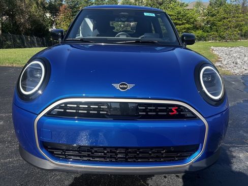 Certified 2025 MINI Cooper S image 2