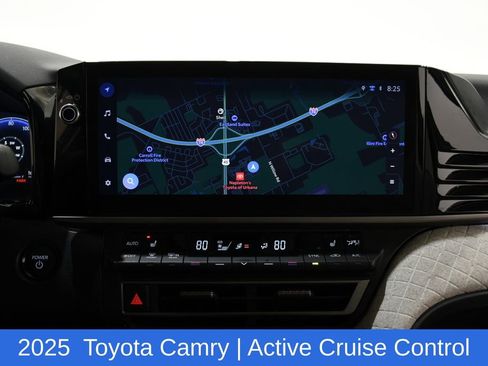 Used 2025 Toyota Camry XLE FWD image 18