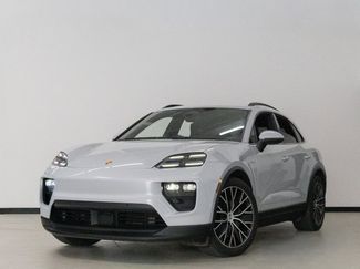 Used 2025 Porsche Macan Electric image 1