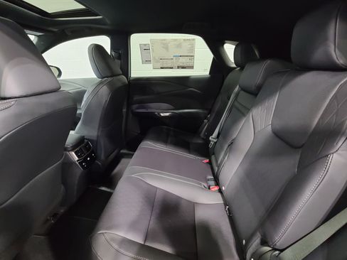 Used 2026 Lexus RX 350 Premium Plus w/ Convenience Package AWD/4WD image 33