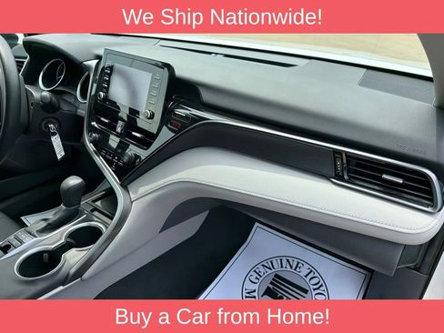 Used 2022 Toyota Camry LE AWD/4WD image 21