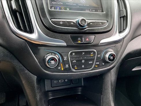 Used 2022 Chevrolet Equinox LT image 26