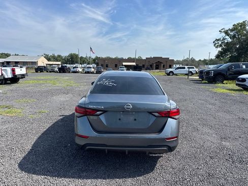 Used 2025 Nissan Sentra S FWD image 4